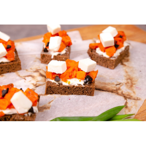 Брускетта с тыквой и сыром Фета Брускетта с тыквой и сыром Фета