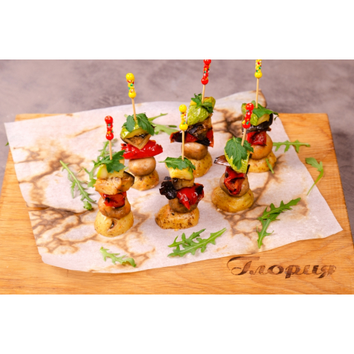 Закуска с баклажанами, перцем, цукини  и картофелем Черри Закуска с баклажанами, перцем, цукини  и картофелем Черри