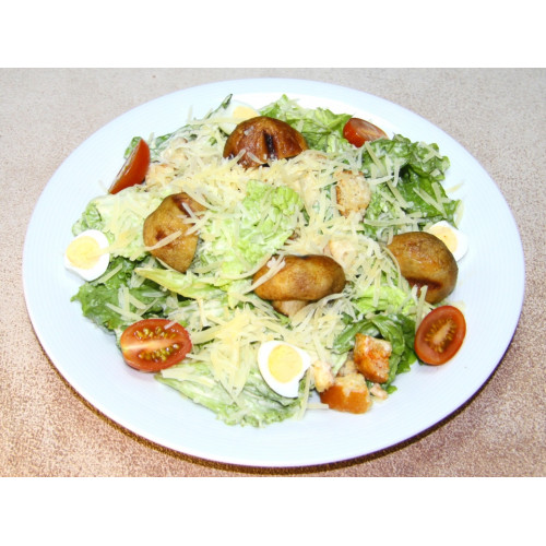 Салат ЦЕЗАРЬ ВЕГЕТАРИАНСКИЙ с  запеченными шампиньонами